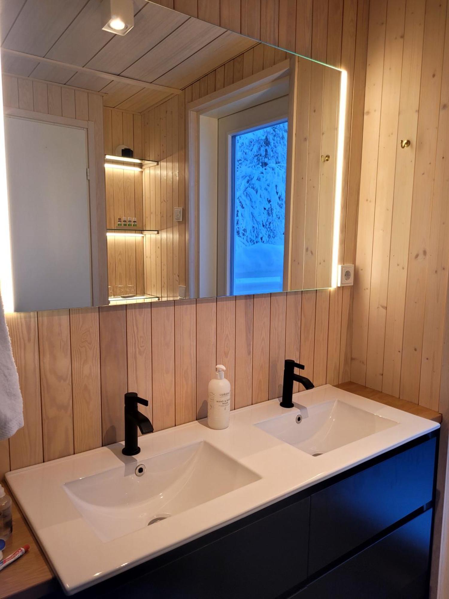 Sky View Cabin Ultimate