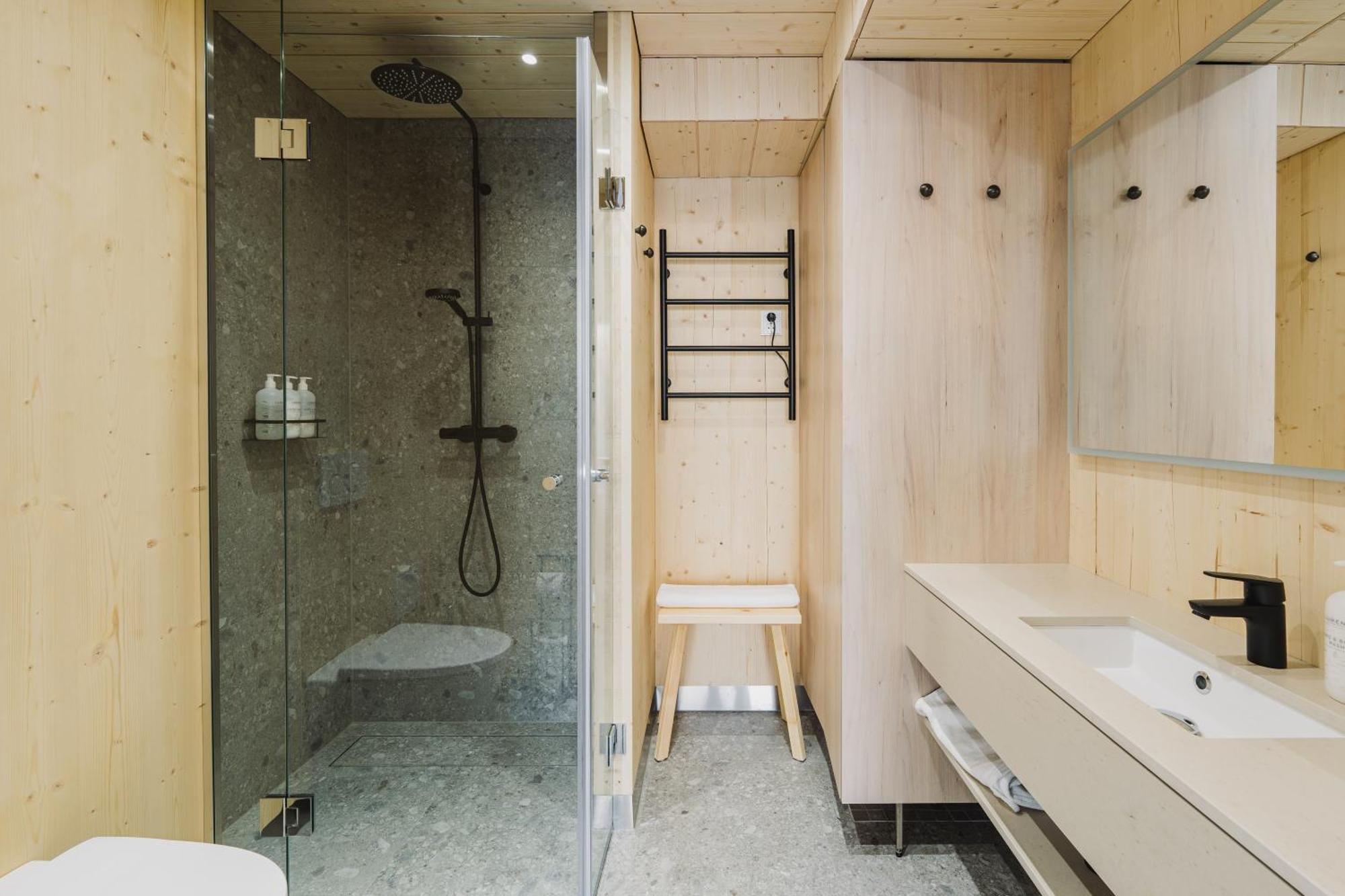 Sky View Cabin Deluxe Plus